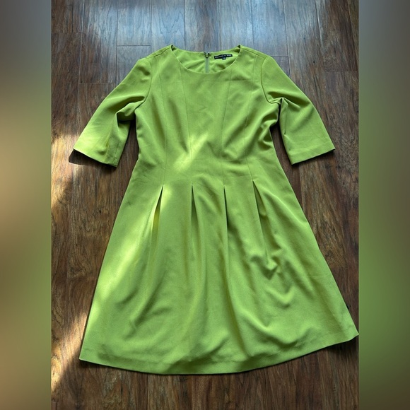 Preston & York Dresses & Skirts - Preston & York Women’s Size 14 Midi Dress Back Zipper Lime Green
